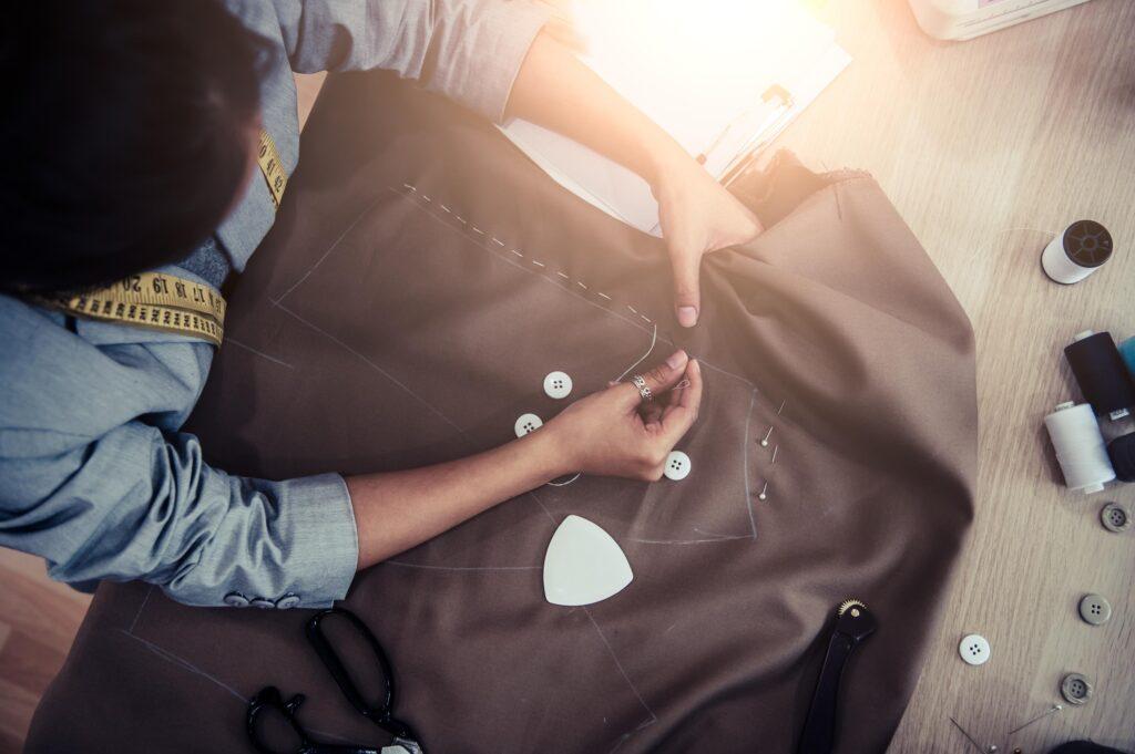 las mejores técnicas de costura para crear prendas